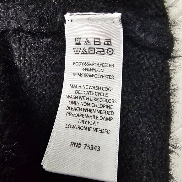 Tahari Women's Black & White Fuzzy Soft Button Front Cardigan Sweater Size XS - Picture 10 of 14